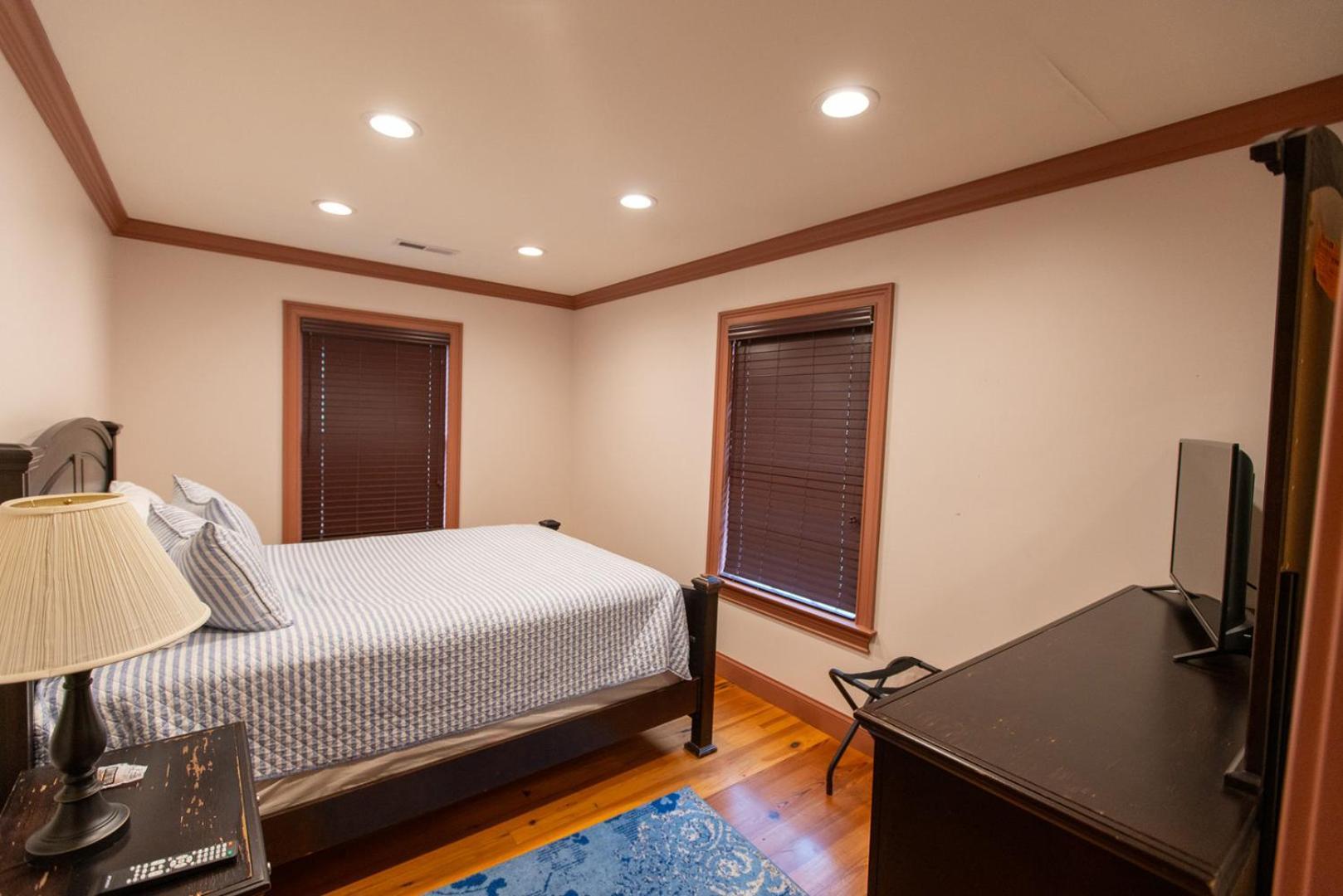 Howard'S Creek Inn White Sulphur Springs Extérieur photo